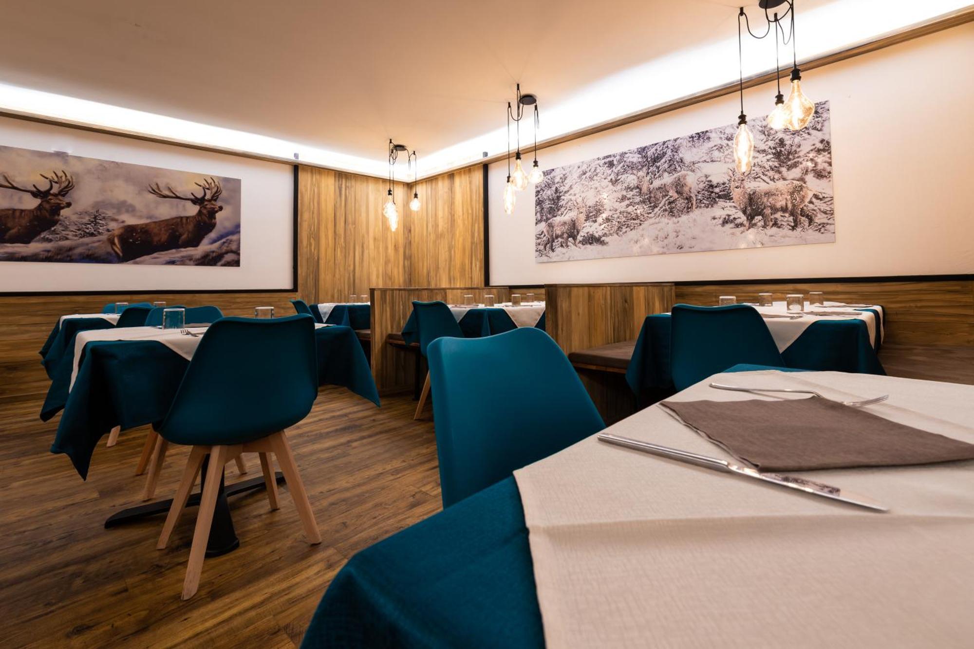 Hotel Fortini 마돈나 디 캄필리오 외부 사진