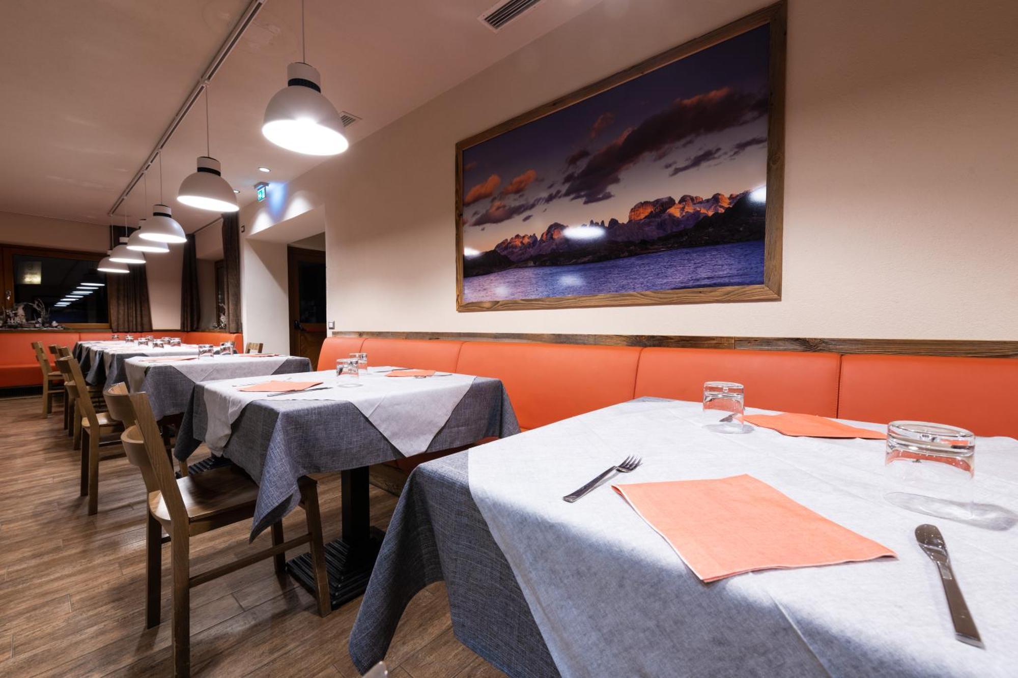 Hotel Fortini 마돈나 디 캄필리오 외부 사진