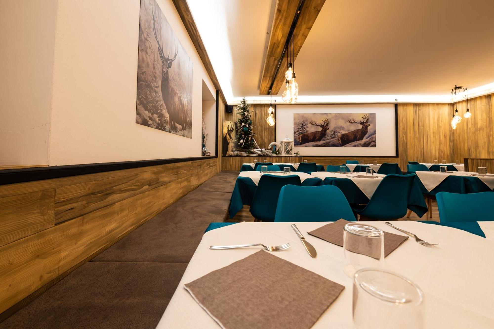 Hotel Fortini 마돈나 디 캄필리오 외부 사진
